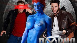 Nicole als Mystique wird von Charles und Xander in einem heißen Gruppenspiel hart gevögelt